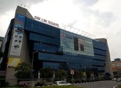 Sim Lim Square (D7), Retail #567992271